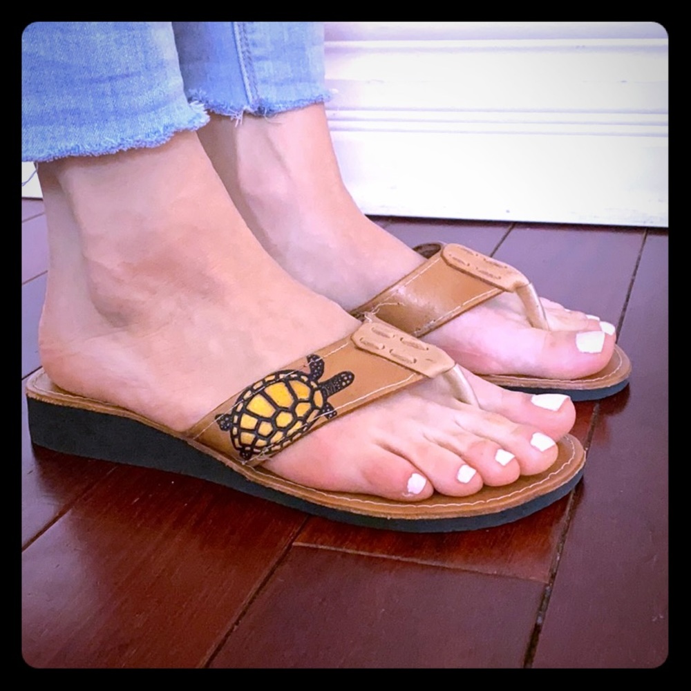 NWOT made in Mexico thong sandals